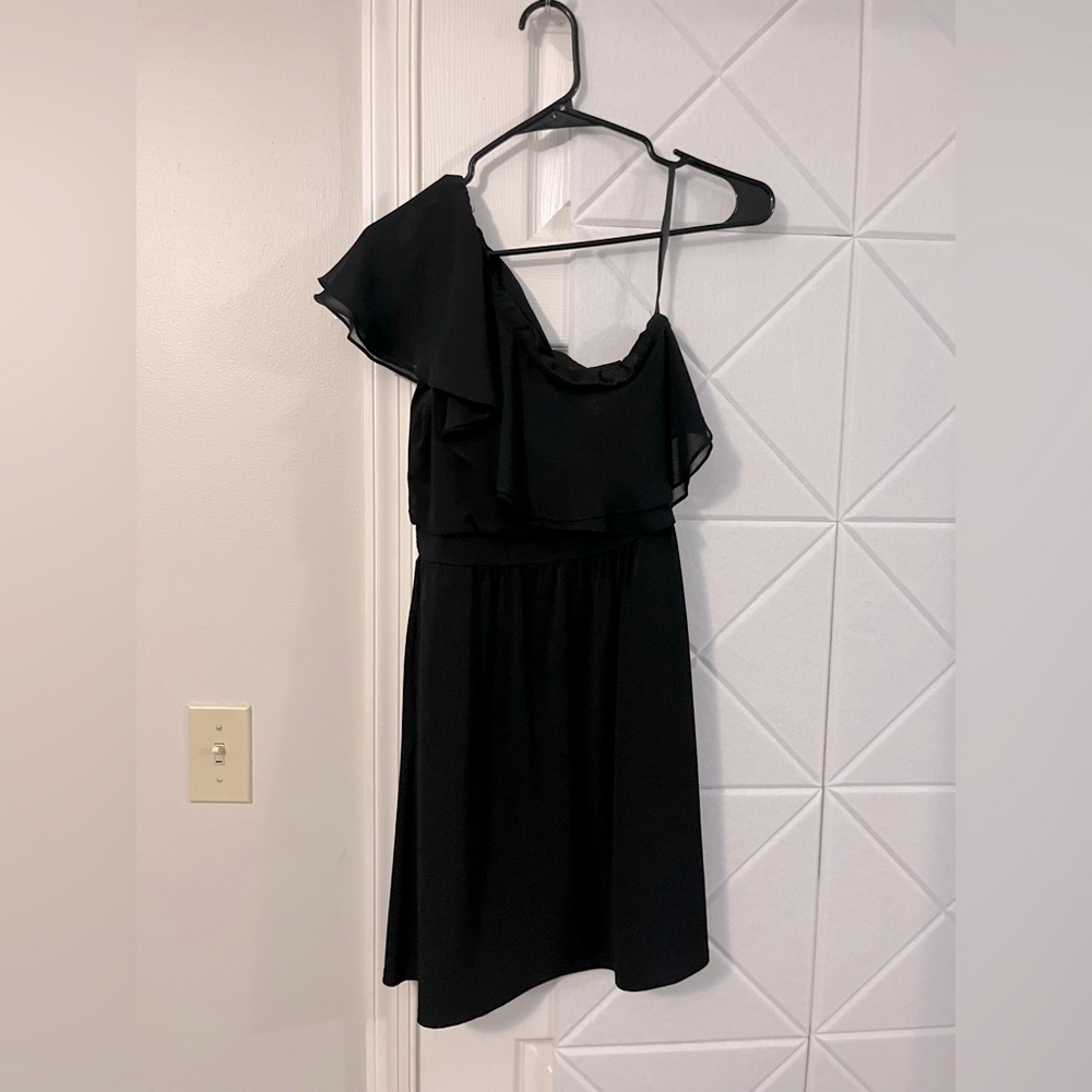 Women’s black dress
